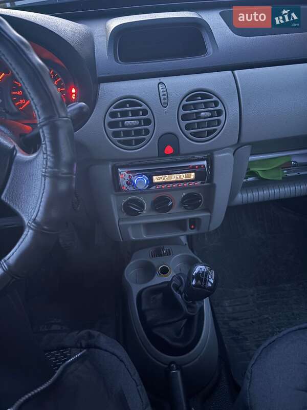 Минивэн Renault Kangoo 2004 в Хырове фото 8 Минивэн Renault Kangoo 2004 в Хырове