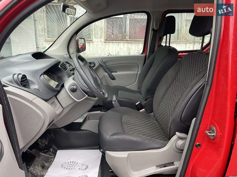 Минивэн Renault Kangoo 2010 в Сумах фото 12 Минивэн Renault Kangoo 2010 в Сумах