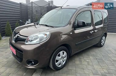 Минивэн Renault Kangoo 2015 в Луцке