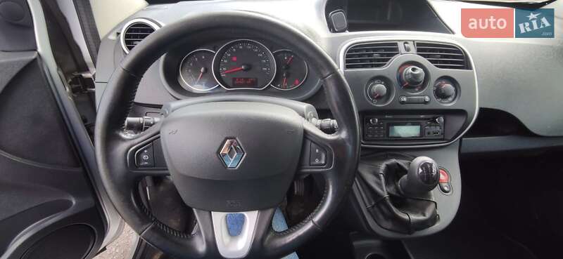 Минивэн Renault Kangoo 2015 в Черновцах