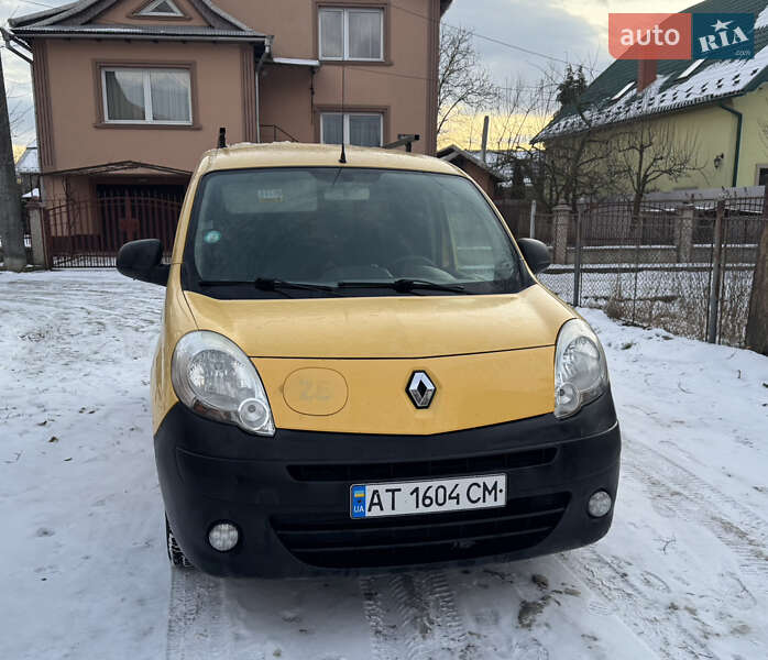 Вантажний фургон Renault Kangoo 2013 в Коломиї