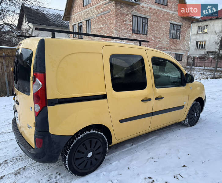 Вантажний фургон Renault Kangoo 2013 в Коломиї