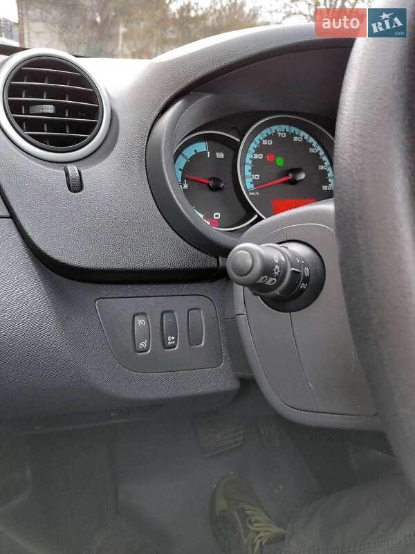Грузовой фургон Renault Kangoo 2019 в Ровно фото 26 Грузовой фургон Renault Kangoo 2019 в Ровно