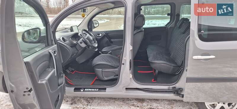 Мінівен Renault Kangoo 2018 в Новоархангельську