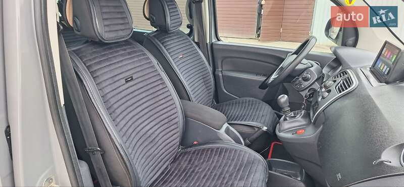 Мінівен Renault Kangoo 2018 в Новоархангельську