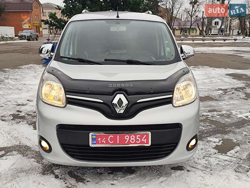Минивэн Renault Kangoo 2015 в Новоархангельске