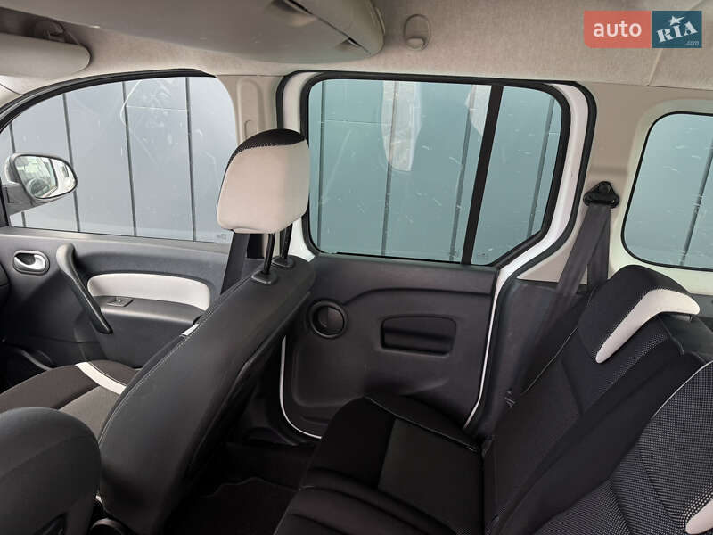 Минивэн Renault Kangoo 2014 в Ровно фото 28 Минивэн Renault Kangoo 2014 в Ровно