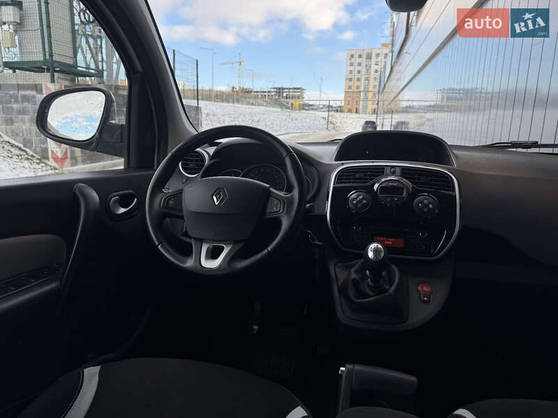 Минивэн Renault Kangoo 2014 в Ровно фото 36 Минивэн Renault Kangoo 2014 в Ровно