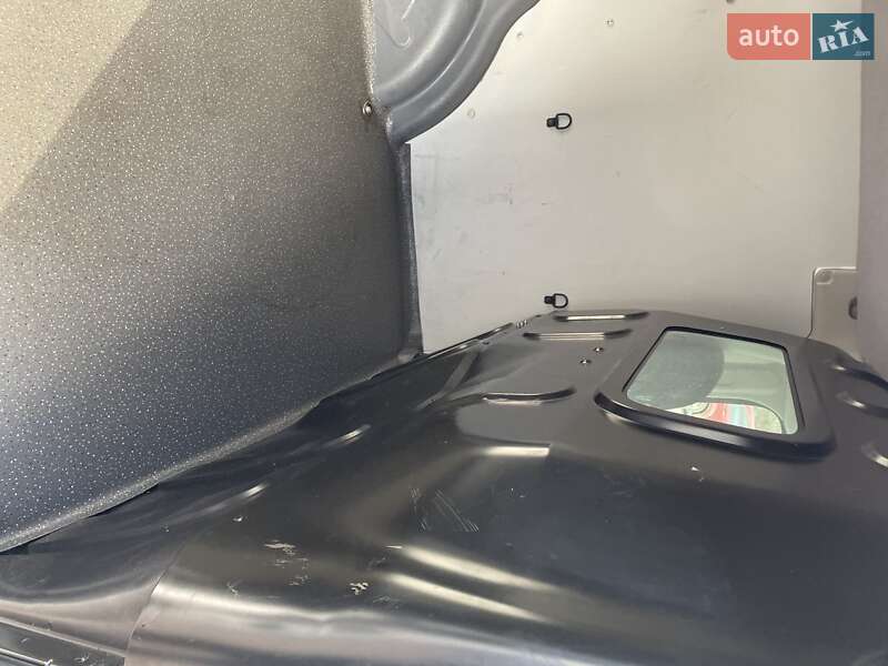 Грузовой фургон Renault Kangoo 2018 в Сумах фото 8 Грузовой фургон Renault Kangoo 2018 в Сумах