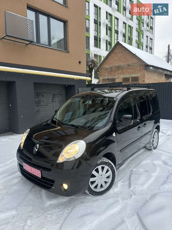 Минивэн Renault Kangoo 2010 в Виннице