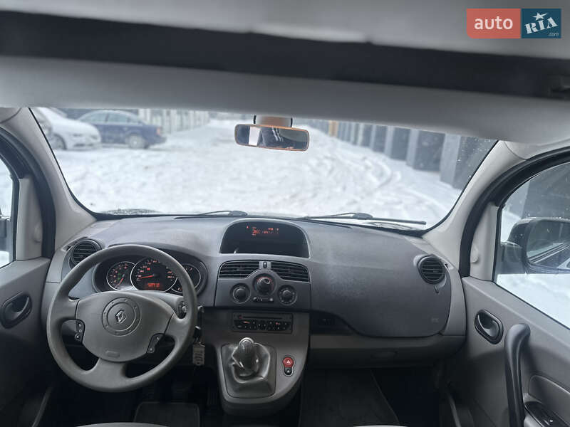 Минивэн Renault Kangoo 2010 в Виннице