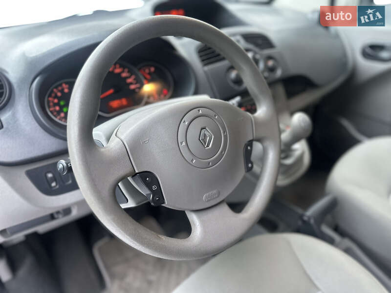 Минивэн Renault Kangoo 2010 в Виннице