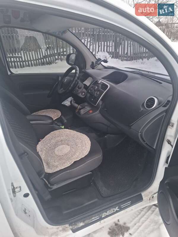 Минивэн Renault Kangoo 2014 в Коростене