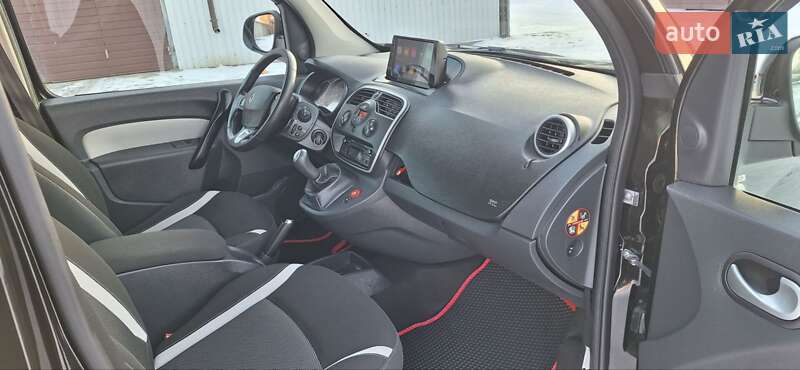 Минивэн Renault Kangoo 2016 в Новоархангельске