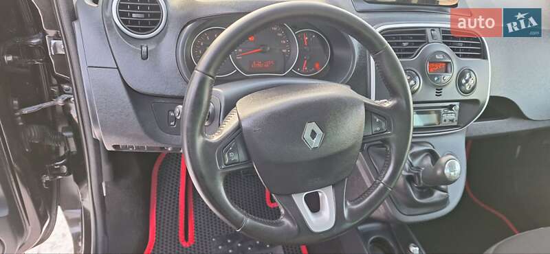 Минивэн Renault Kangoo 2016 в Новоархангельске