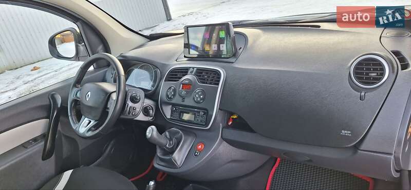 Минивэн Renault Kangoo 2016 в Новоархангельске