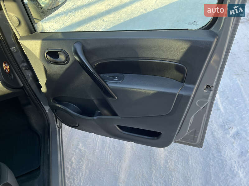 Минивэн Renault Kangoo 2013 в Луцке