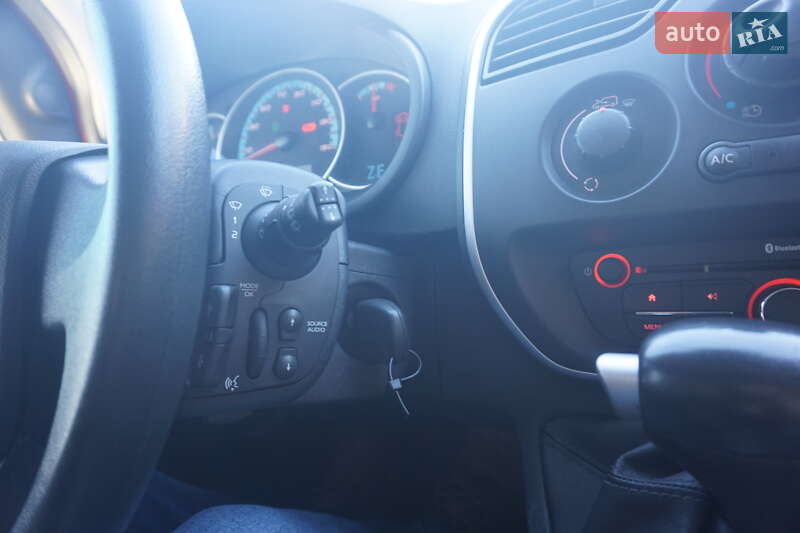 Минивэн Renault Kangoo 2021 в Самборе