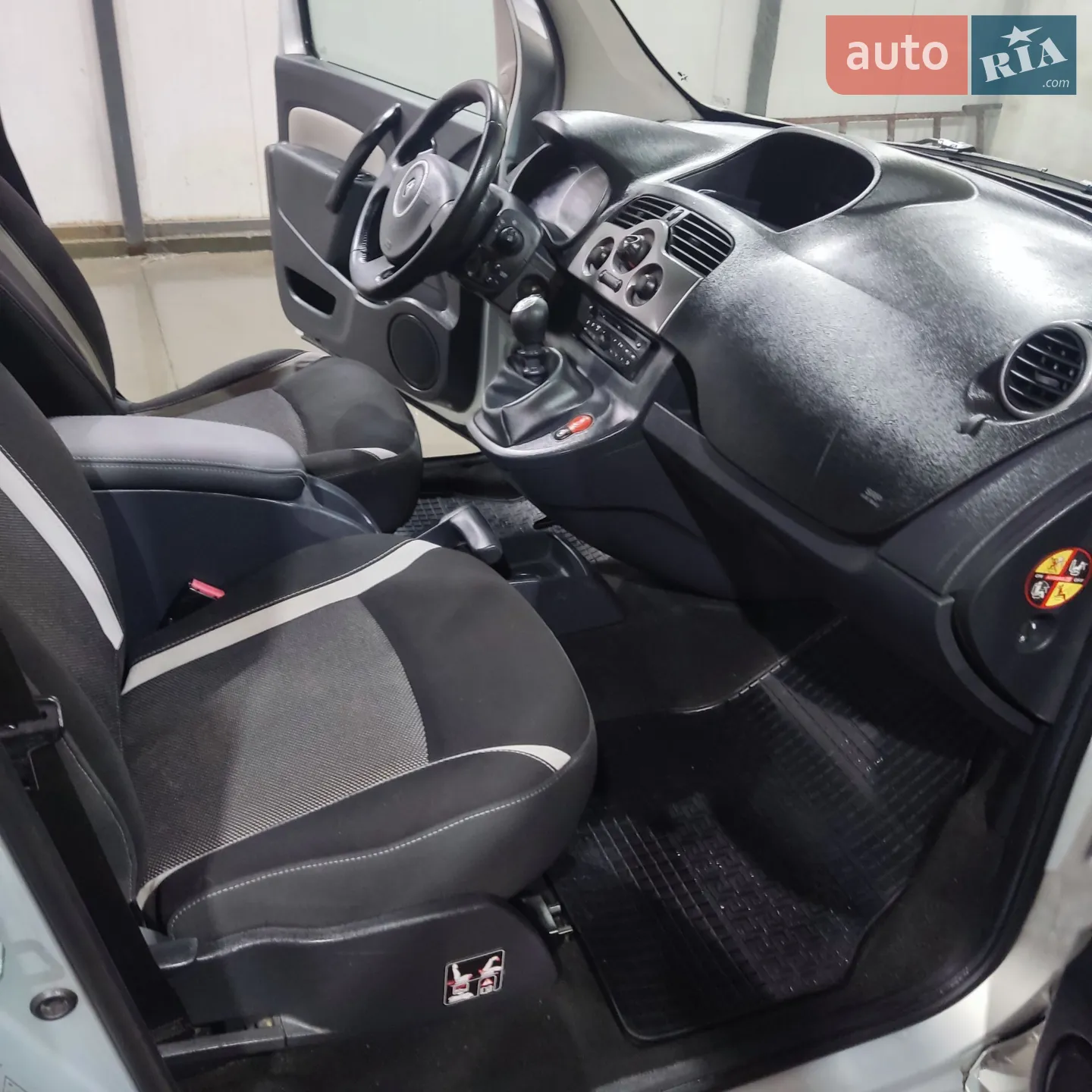 2012 Renault Kangoo - мініатюра 18
