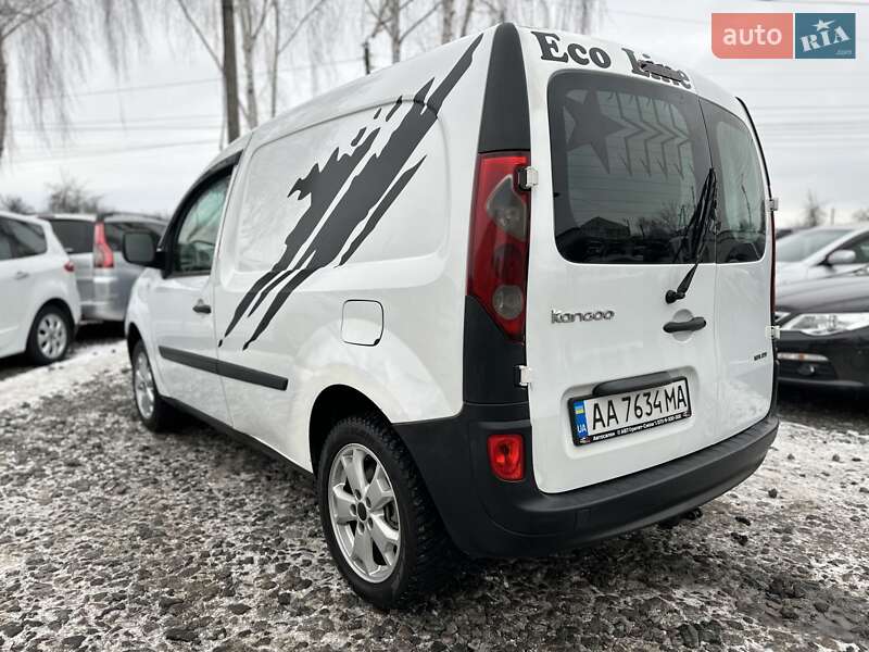 Грузовой фургон Renault Kangoo 2008 в Смеле