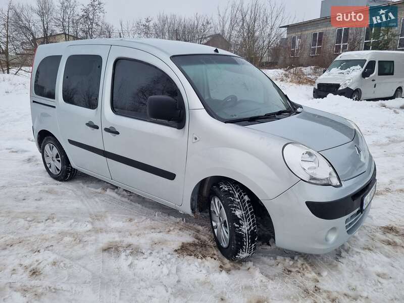 Мінівен Renault Kangoo 2011 в Луцьку