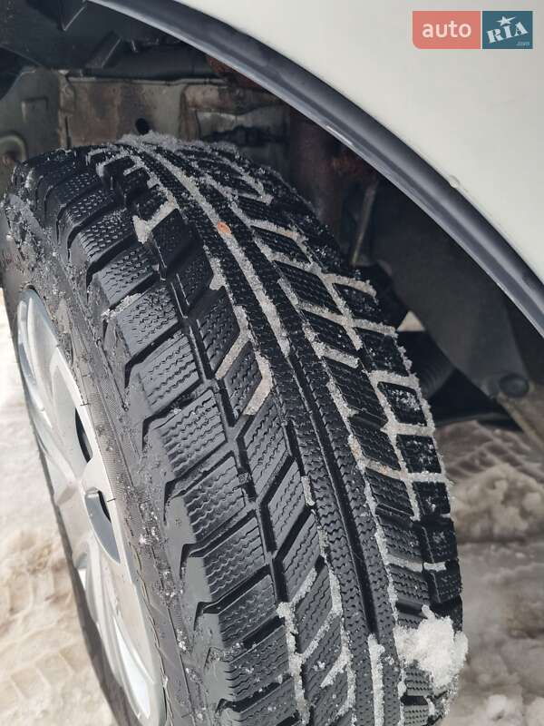 Мінівен Renault Kangoo 2011 в Луцьку