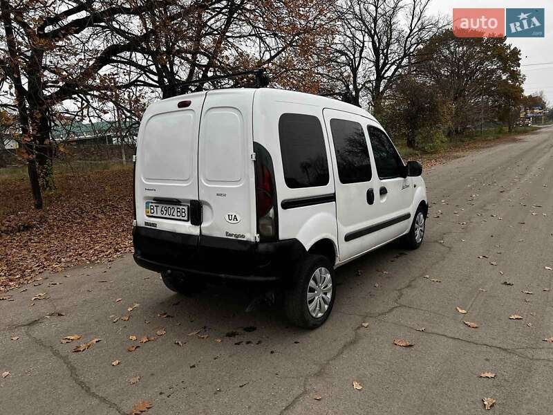 Минивэн Renault Kangoo 2000 в Вознесенске