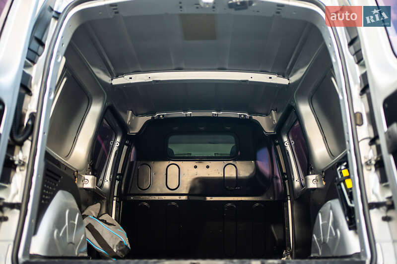 Грузовой фургон Renault Kangoo 2018 в Луцке фото 53 Грузовой фургон Renault Kangoo 2018 в Луцке