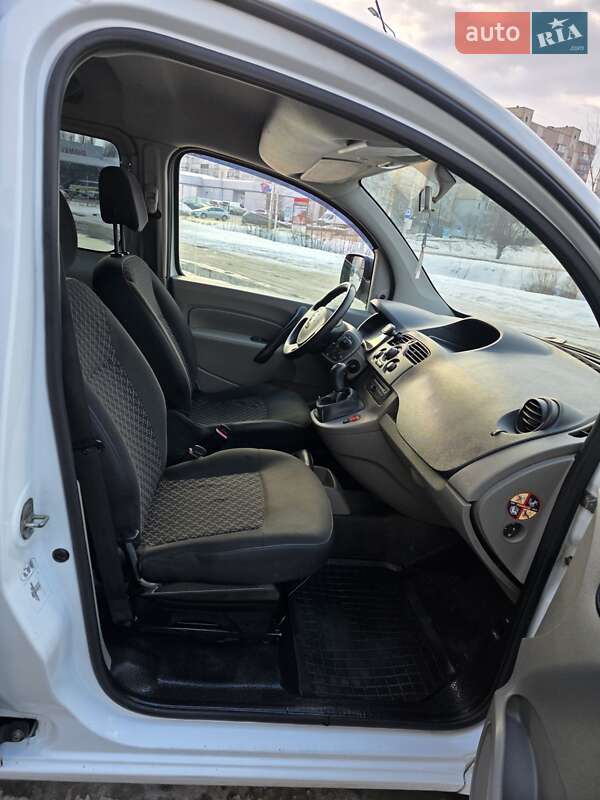 Минивэн Renault Kangoo 2010 в Хмельницком
