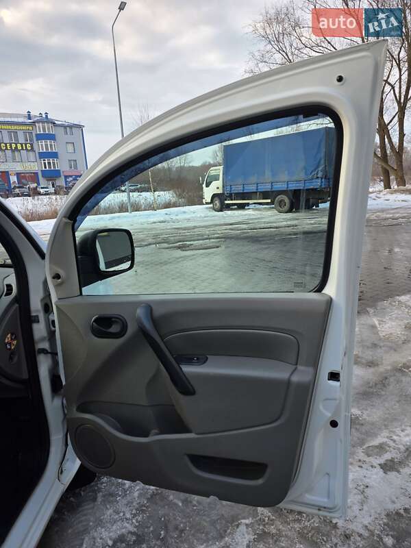 Минивэн Renault Kangoo 2010 в Хмельницком