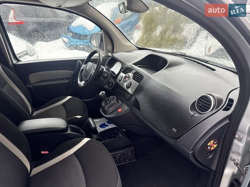 Мінівен Renault Kangoo 2012 в Луцьку фото 40 Мінівен Renault Kangoo 2012 в Луцьку