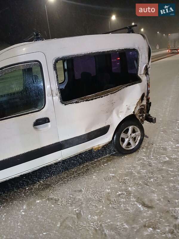 Минивэн Renault Kangoo 2004 в Киеве фото Минивэн Renault Kangoo 2004 в Киеве