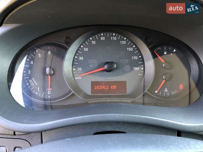 Минивэн Renault Kangoo 2014 в Каменец-Подольском