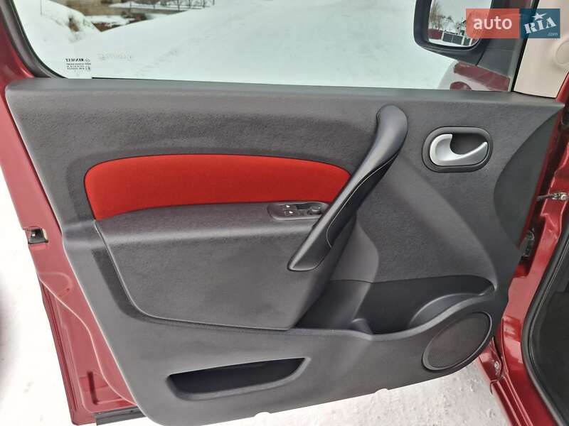 Минивэн Renault Kangoo 2011 в Ивано-Франковске фото 36 Минивэн Renault Kangoo 2011 в Ивано-Франковске