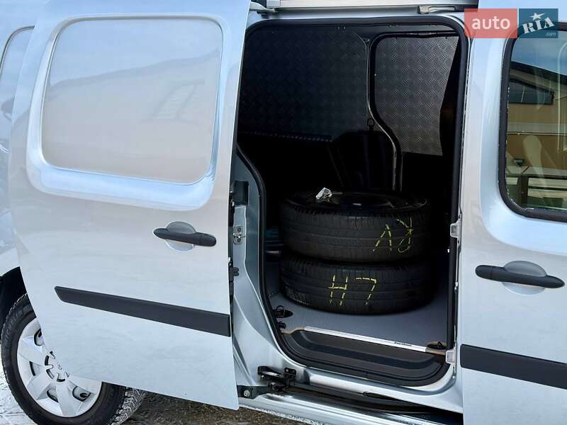 Грузовой фургон Renault Kangoo 2019 в Самборе