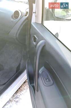 Вантажний фургон Renault Kangoo 2011 в Києві