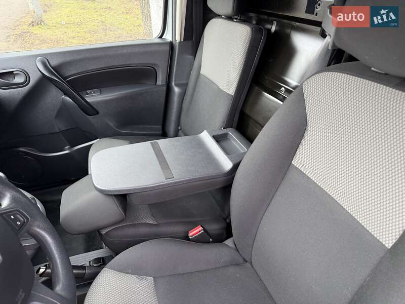 Вантажний фургон Renault Kangoo 2021 в Одесі