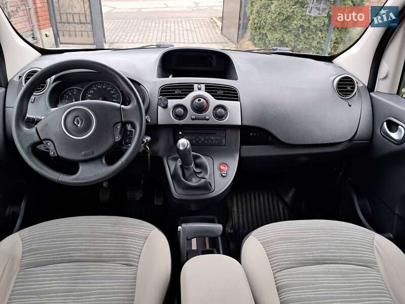 Мінівен Renault Kangoo 2011 в Хмельницькому