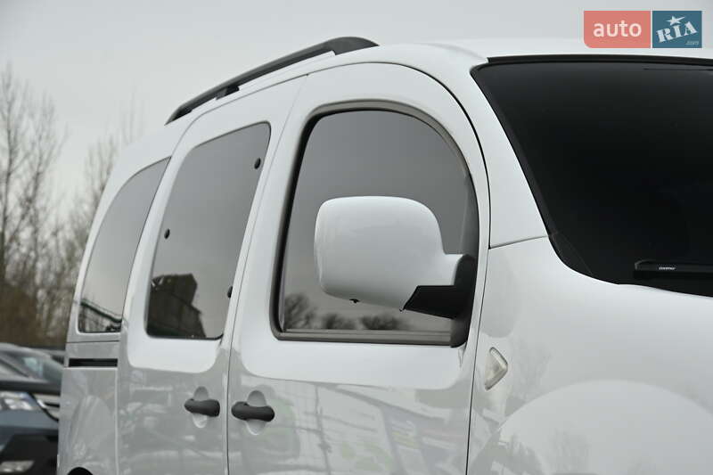 Мінівен Renault Kangoo 2009 в Бердичеві фото 7 Мінівен Renault Kangoo 2009 в Бердичеві