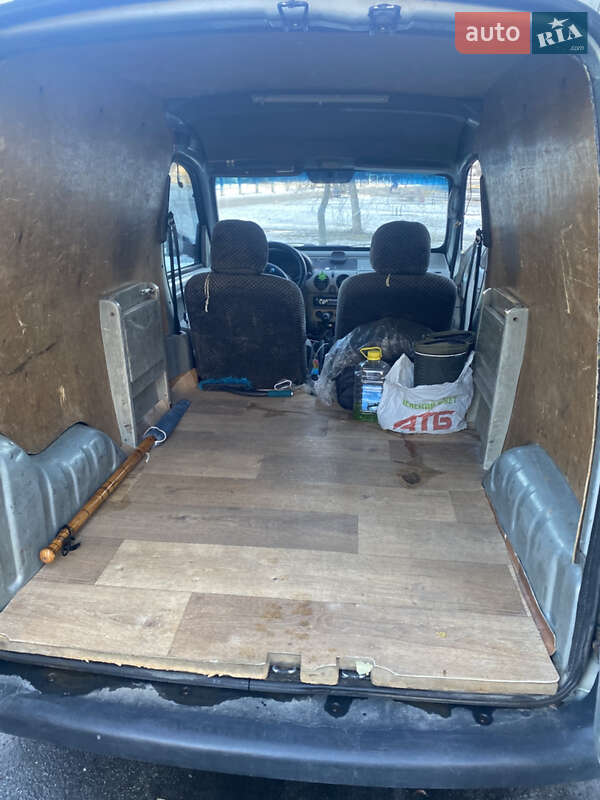 Грузовой фургон Renault Kangoo 2003 в Киеве фото 7 Грузовой фургон Renault Kangoo 2003 в Киеве