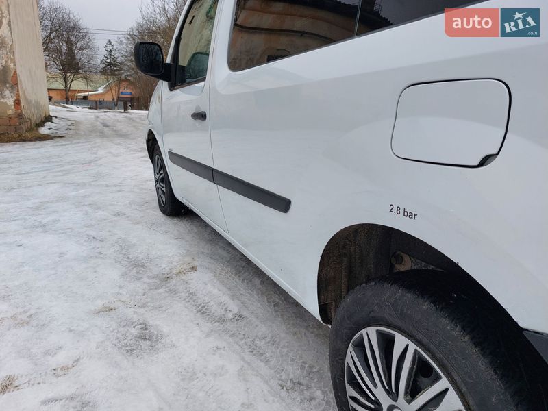 Мінівен Renault Kangoo 2010 в Кіцмані фото 25 Мінівен Renault Kangoo 2010 в Кіцмані