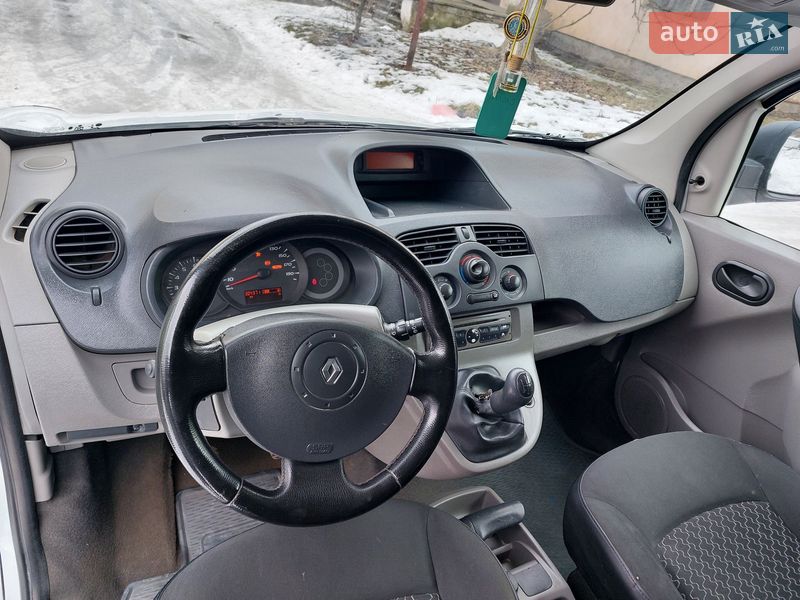 Мінівен Renault Kangoo 2010 в Кіцмані фото 30 Мінівен Renault Kangoo 2010 в Кіцмані