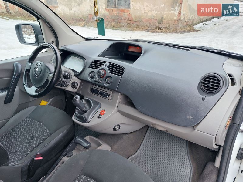 Мінівен Renault Kangoo 2010 в Кіцмані фото 45 Мінівен Renault Kangoo 2010 в Кіцмані