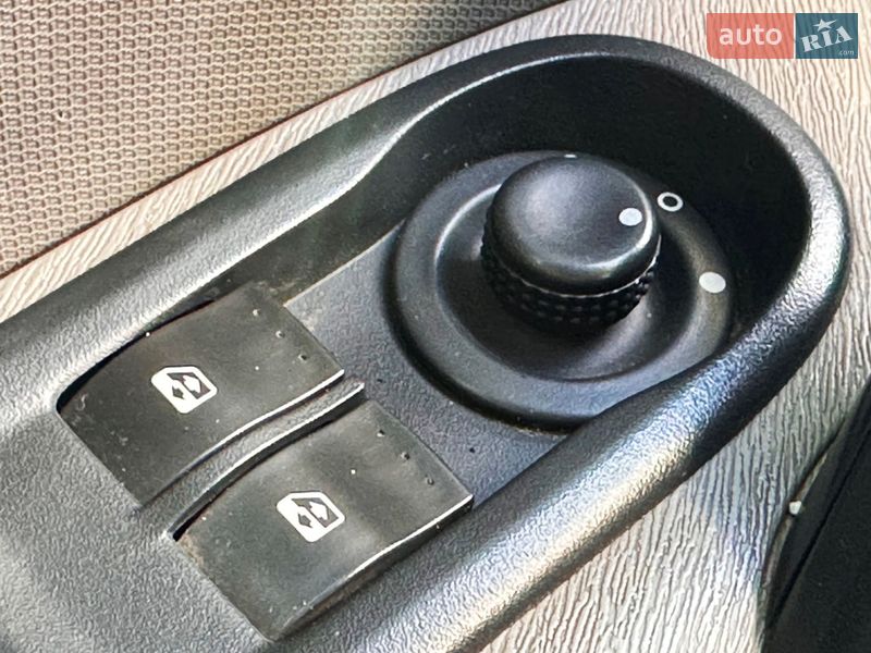 Минивэн Renault Kangoo 2009 в Запорожье