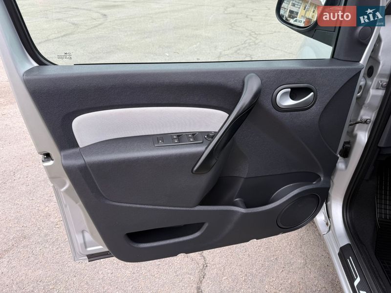 Минивэн Renault Kangoo 2014 в Днепре