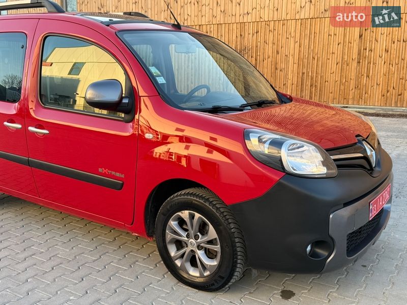 Минивэн Renault Kangoo 2015 в Львове