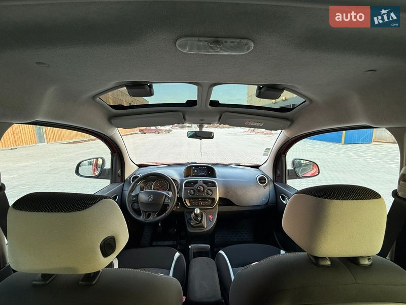 Минивэн Renault Kangoo 2015 в Львове