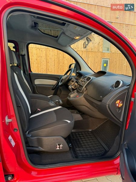 Минивэн Renault Kangoo 2015 в Львове