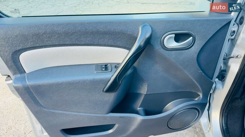 Минивэн Renault Kangoo 2014 в Киеве