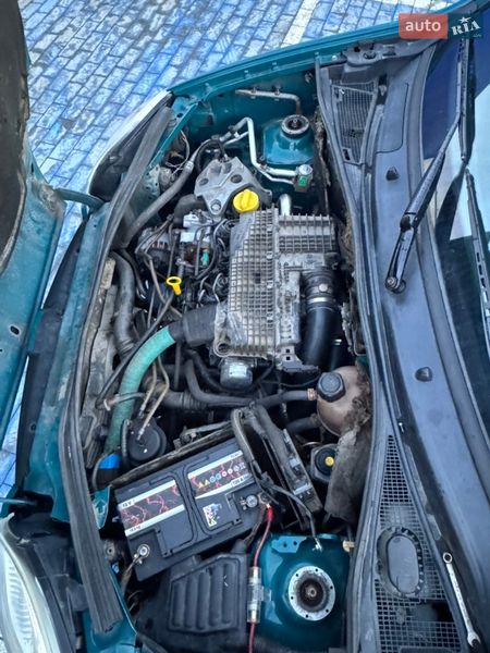 Минивэн Renault Kangoo 2004 в Виннице